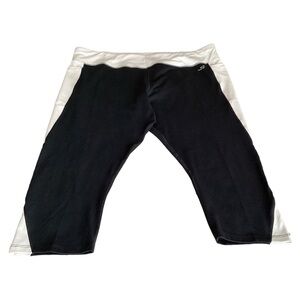 BCG Black & White Side Pockets High Rise Cropped Athletic Leggings Plus Size 3X